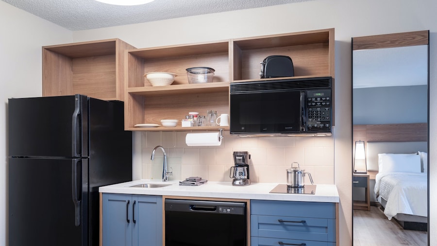 Candlewood Suites Rockford by IHG