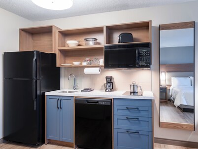Candlewood Suites Rockford by IHG