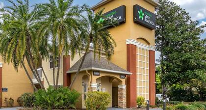 Extended Stay America Select Suites Tampa North Airport