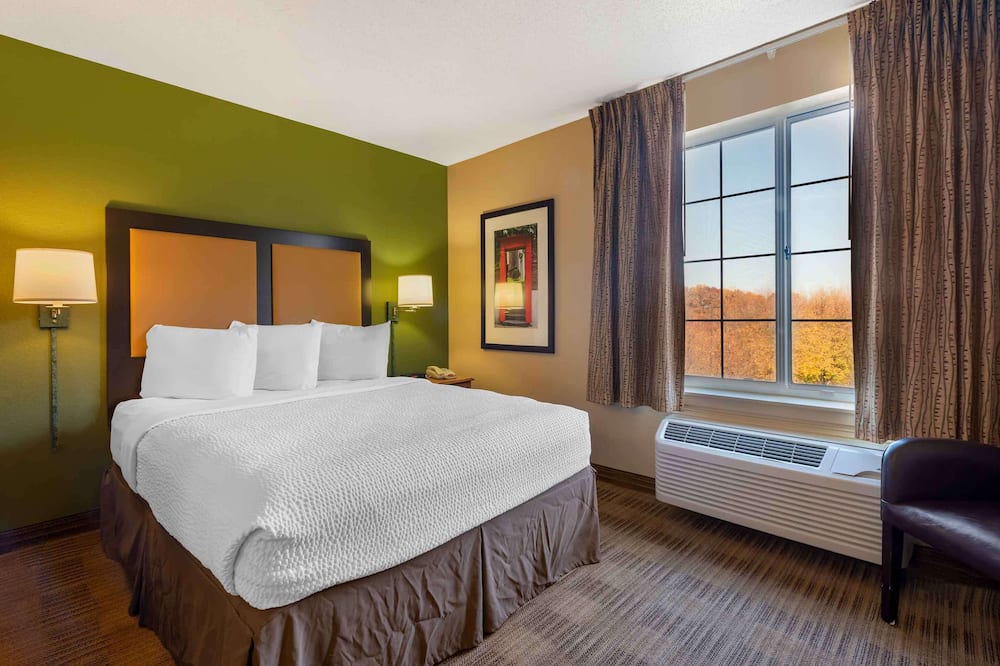 Studio 6 Extended Stay Minneapolis Airport Eagan North MN