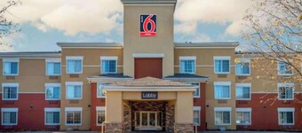 Studio 6 Extended Stay Minneapolis Airport Eagan North MN