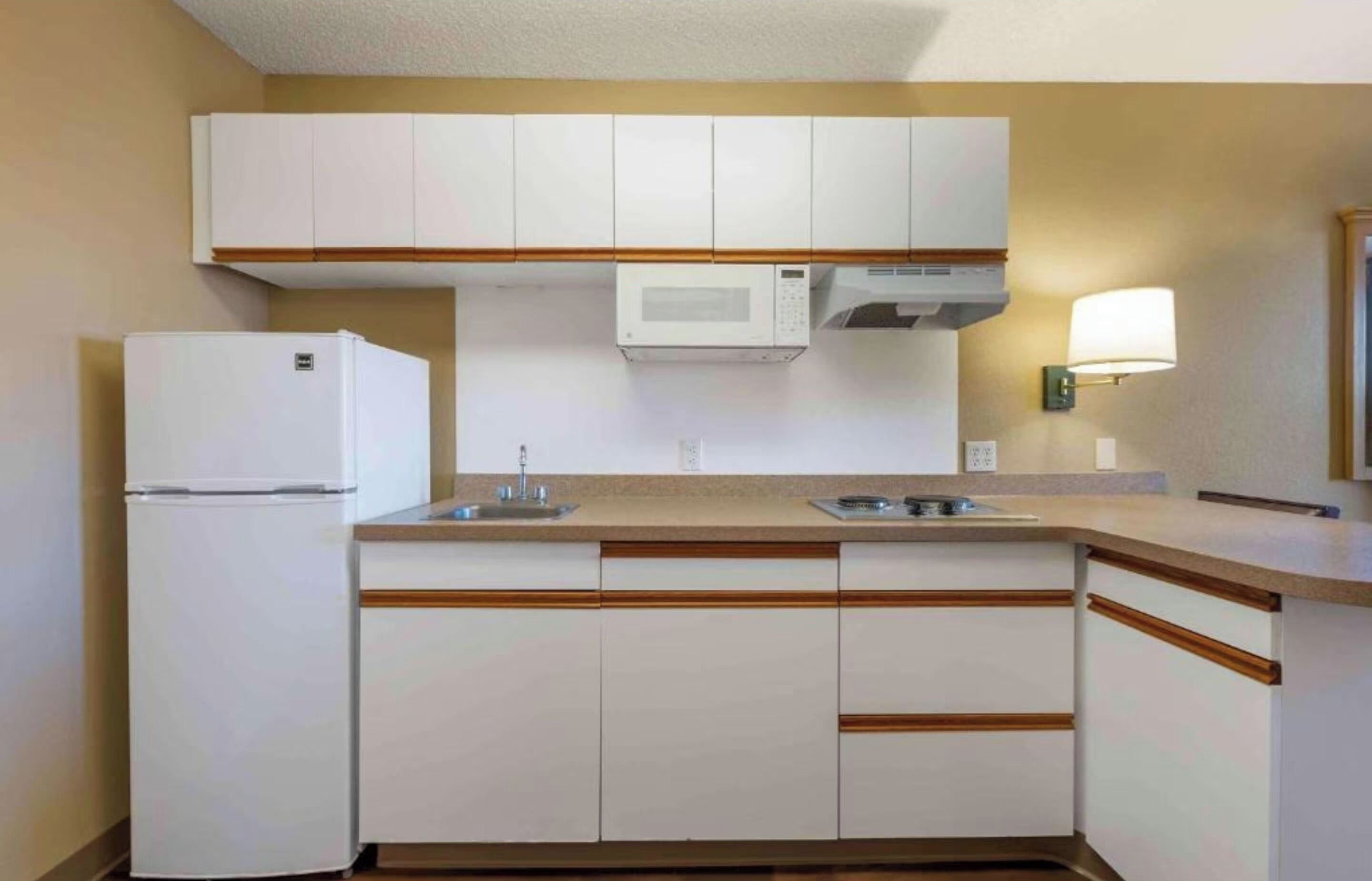 Room, 2 Queen Beds, Non Smoking, Kitchen | Private kitchenette | Coffee/tea maker, full-sized fridge, microwave, stovetop