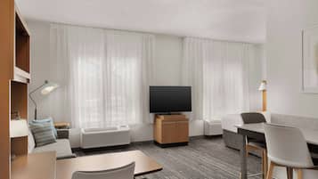 32-inch LCD TV with cable channels, TV