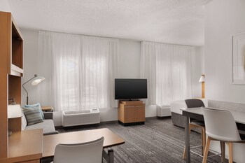 TownePlace Suites Chicago Naperville