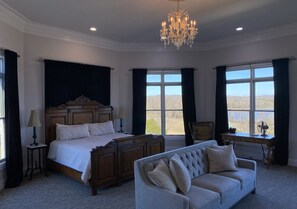 Eagles Landing Suite - Whitestone Inn (Kingston)