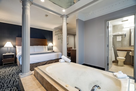 Luxury King Suite with Jetted Tub. Monte Carlo Inn Toronto West Suites