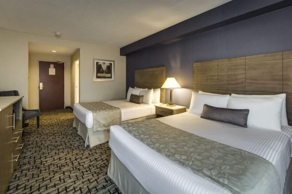 In-room safe, desk, laptop workspace, blackout curtains