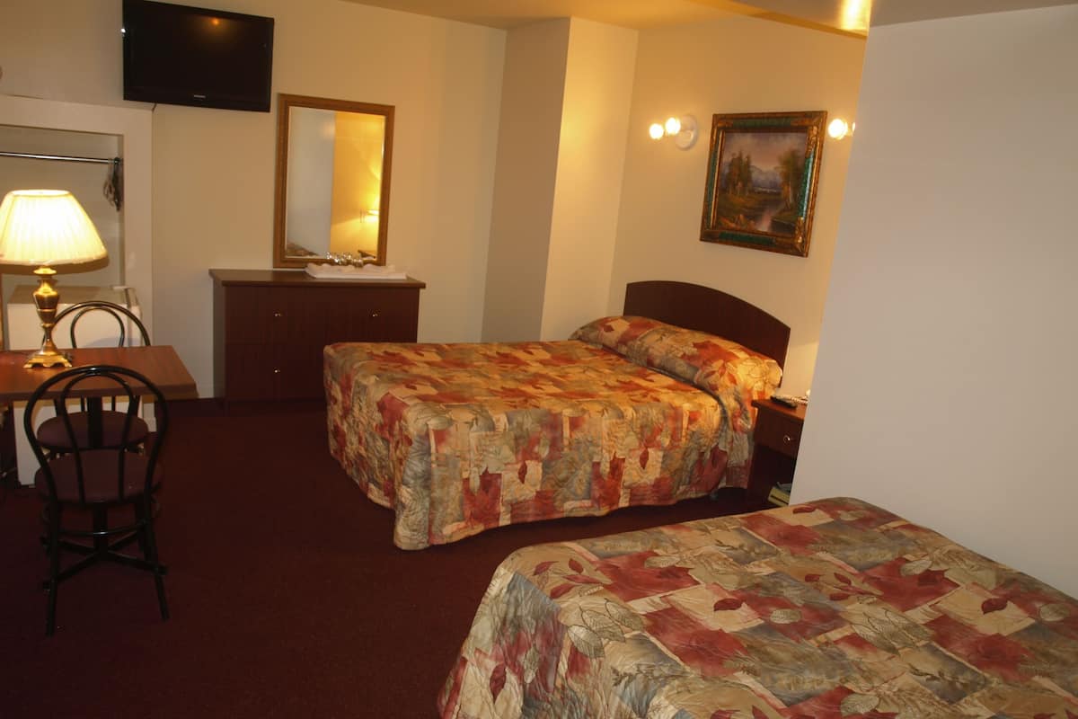 Chambre Standard, 2 lits doubles