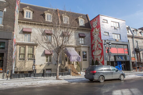 Façade de l’hébergement