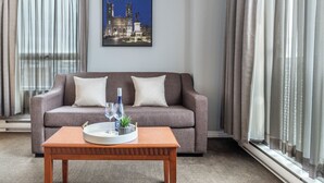 Monolocale, 1 letto king, cucina | Area soggiorno