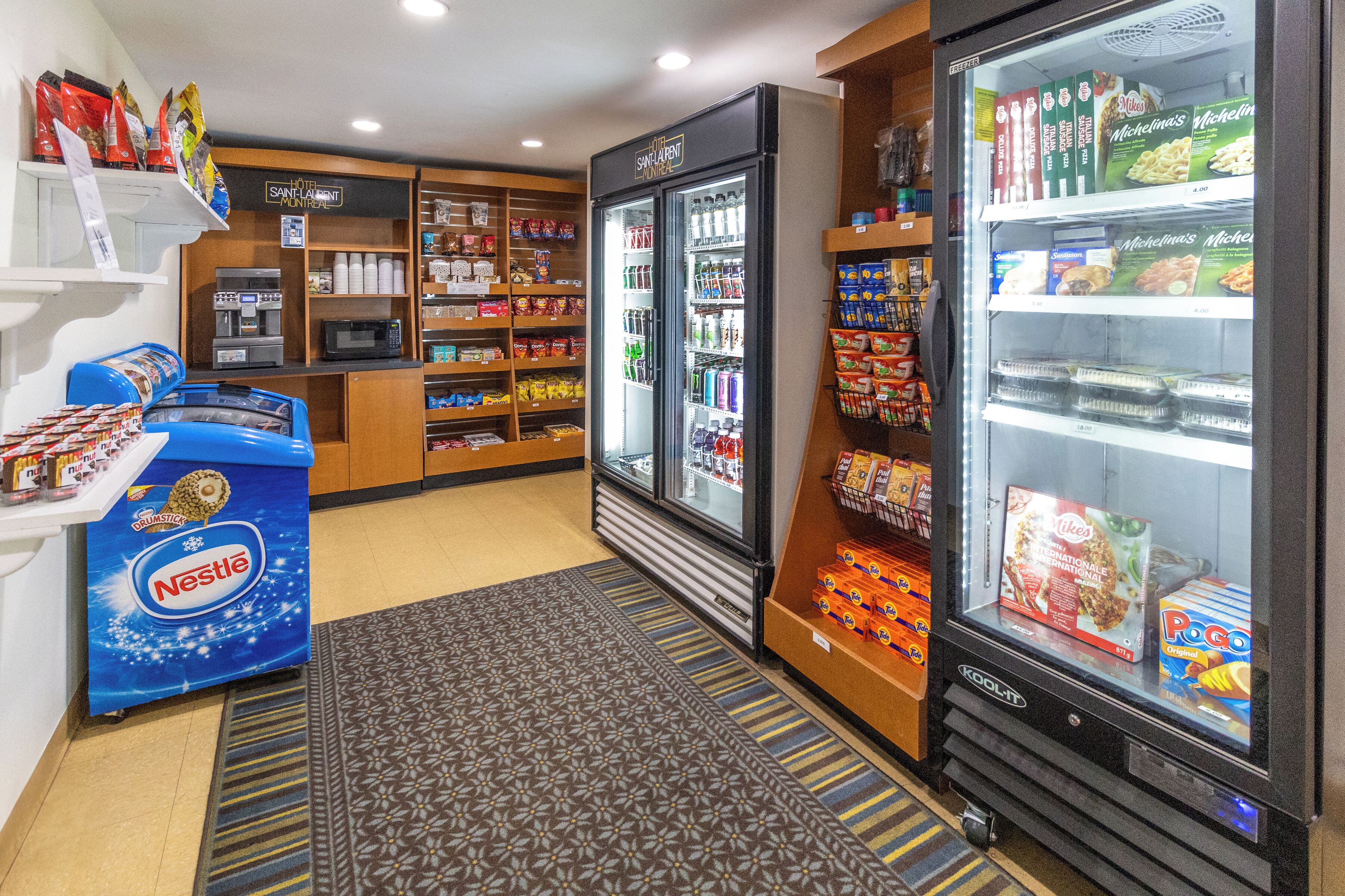 Photo - Hôtel Saint-Laurent Montréal