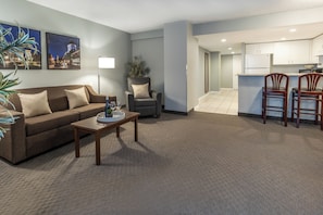 Suite, 2 Bedrooms, Kitchen | Living area | 42-inch TV with cable channels