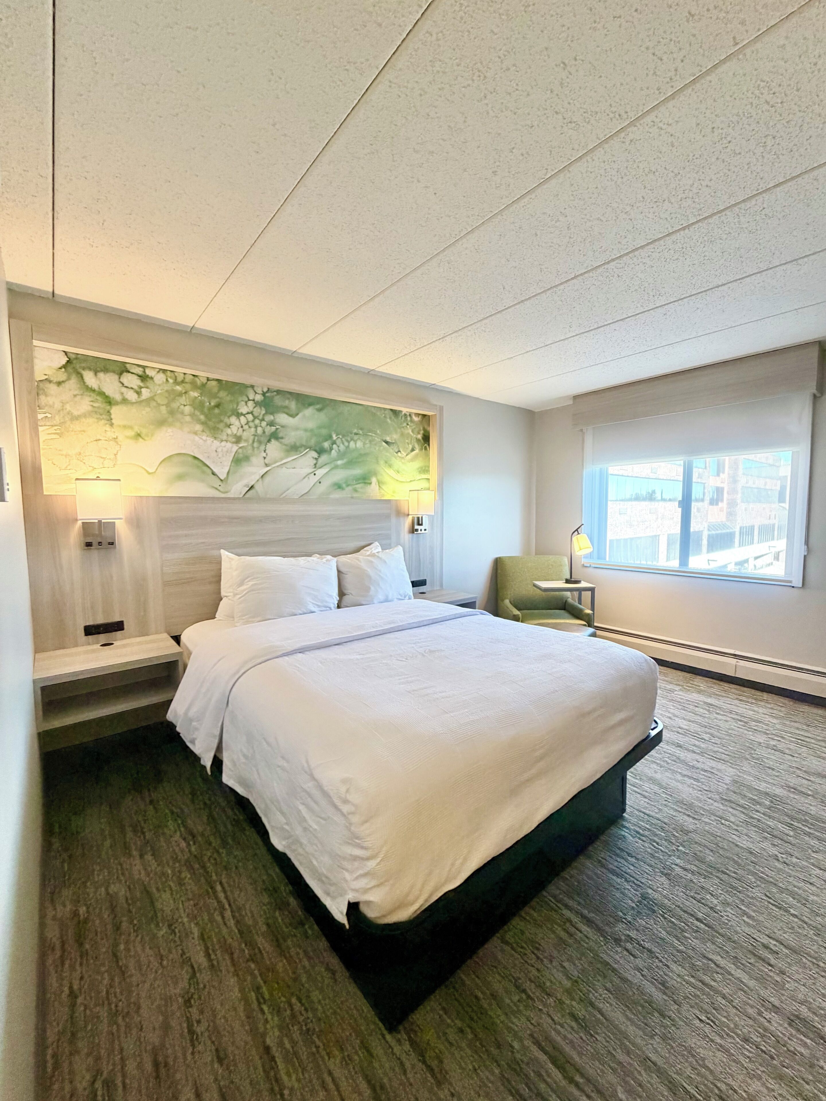 Pillowtop beds, desk, laptop workspace, blackout drapes