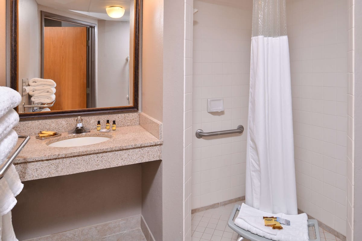 Standard Room, 2 Queen Beds, Accessible, Non Smoking | Bathroom | Combined shower/tub, free toiletries, hair dryer, towels