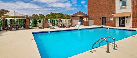 Seasonal outdoor pool