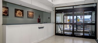 Best Western Plus Silver Creek Inn