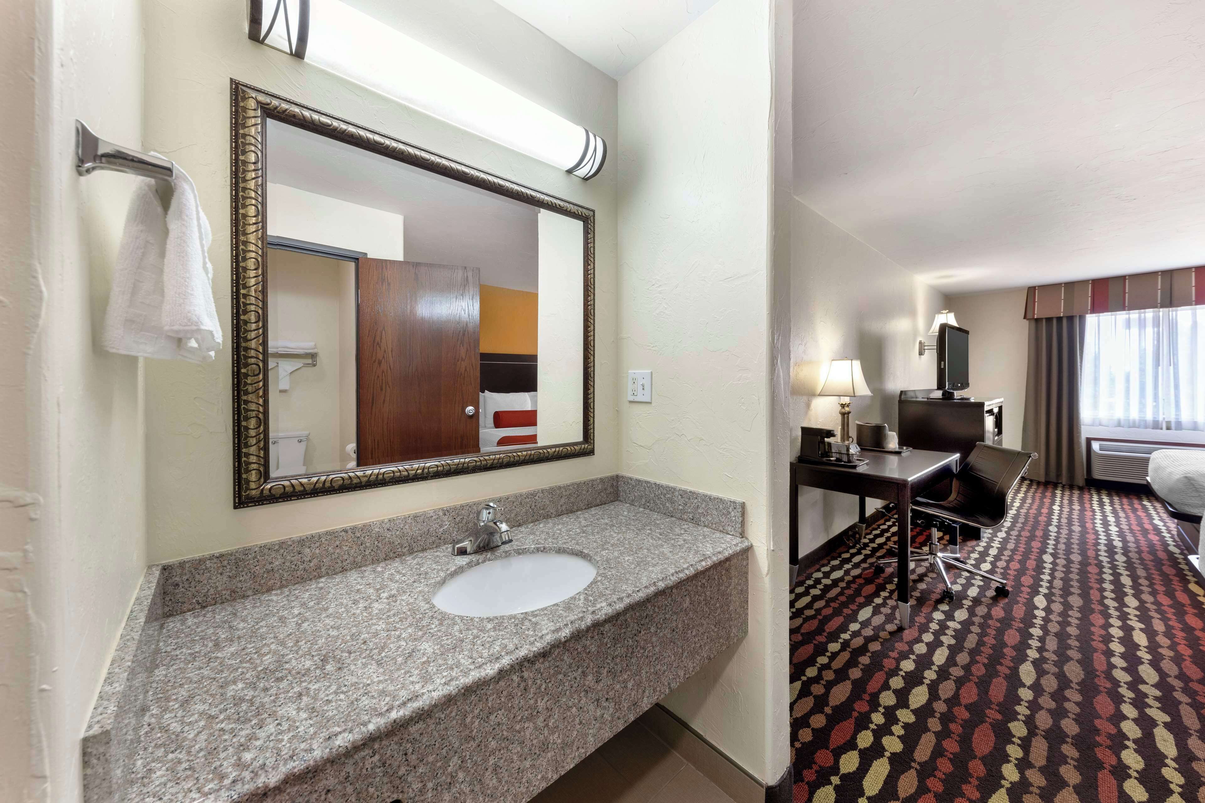 standard room, 2 queen beds, non smoking, refrigerator & microwave (pet friendly) | 2 bedrooms, in-room safe, desk, laptop workspace