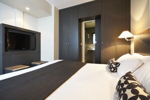 Doppelzimmer | 1 Schlafzimmer, Zimmersafe, Schreibtisch, schallisolierte Zimmer