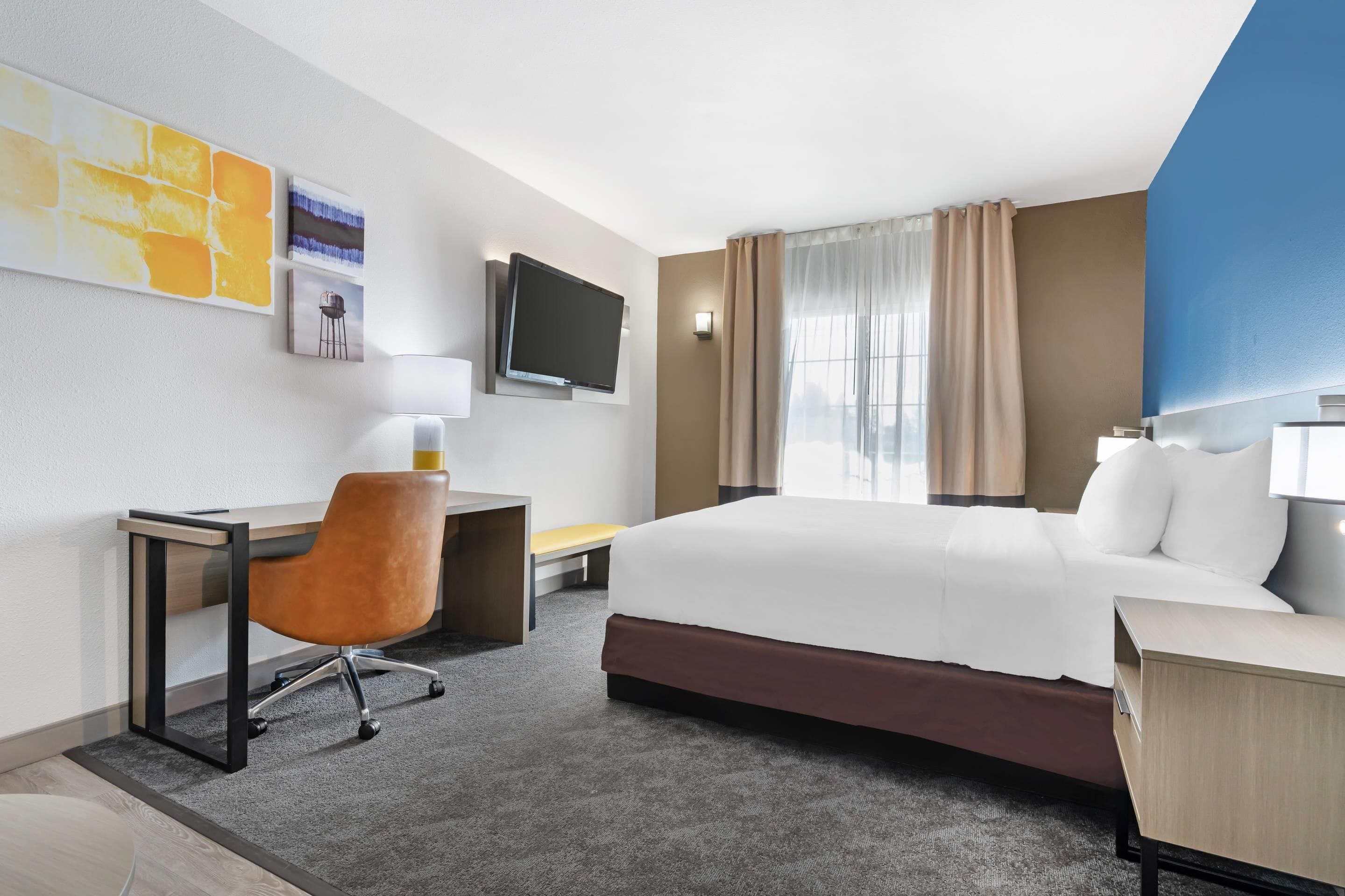 suite, multiple beds, non smoking (efficiency,upgrade) | premium bedding, desk, blackout curtains, iron/ironing board