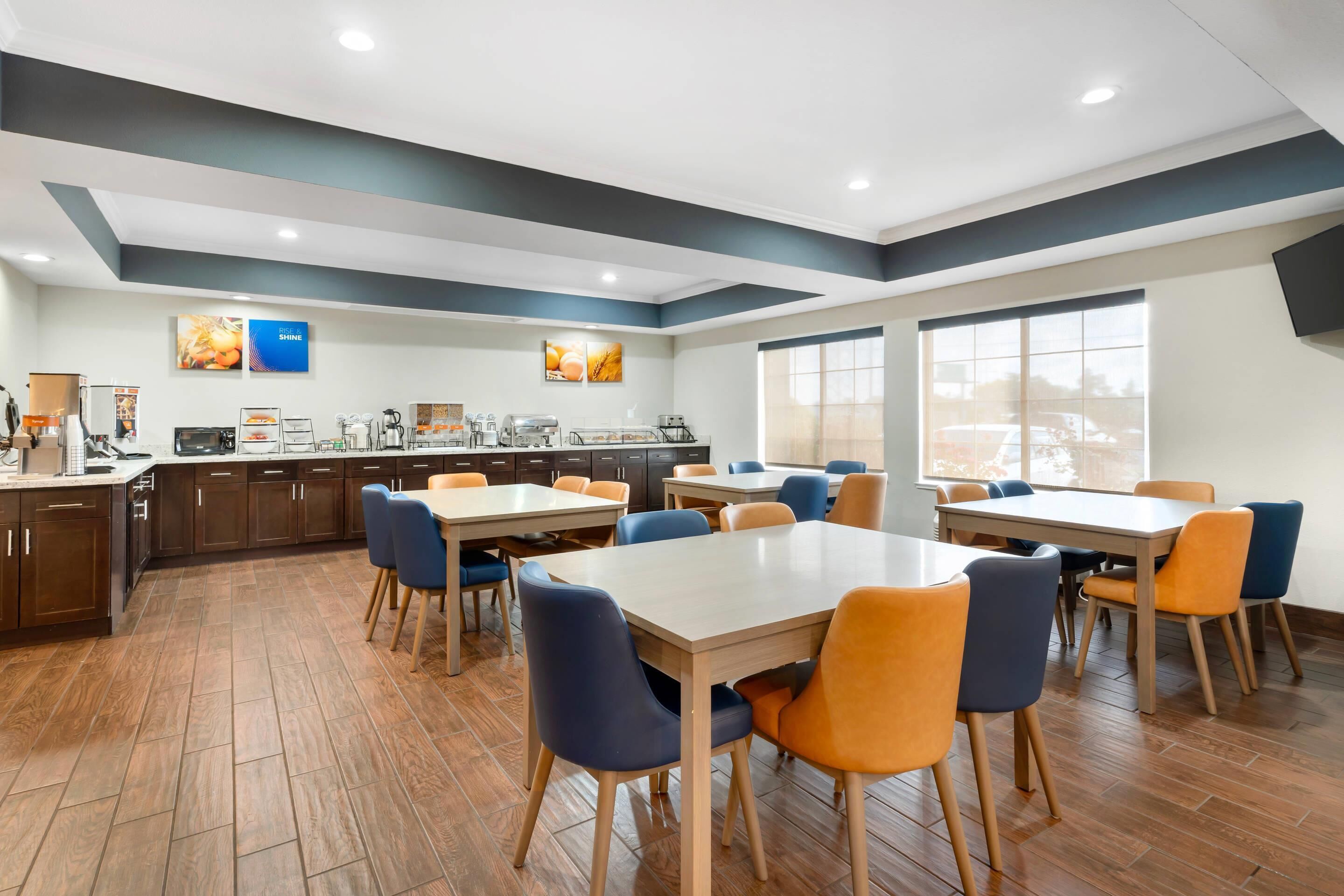 free daily on-the-go breakfast