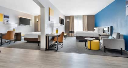 Comfort Inn & Suites Sacramento - University Area