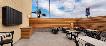Comfort Inn & Suites El Centro I - 8