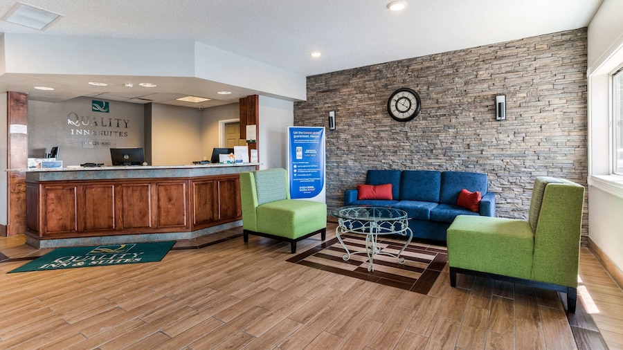 Quality Inn & Suites