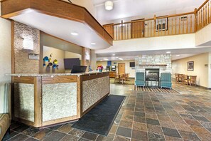 Lobby - Best Western Wittenberg Inn (Wittenberg)