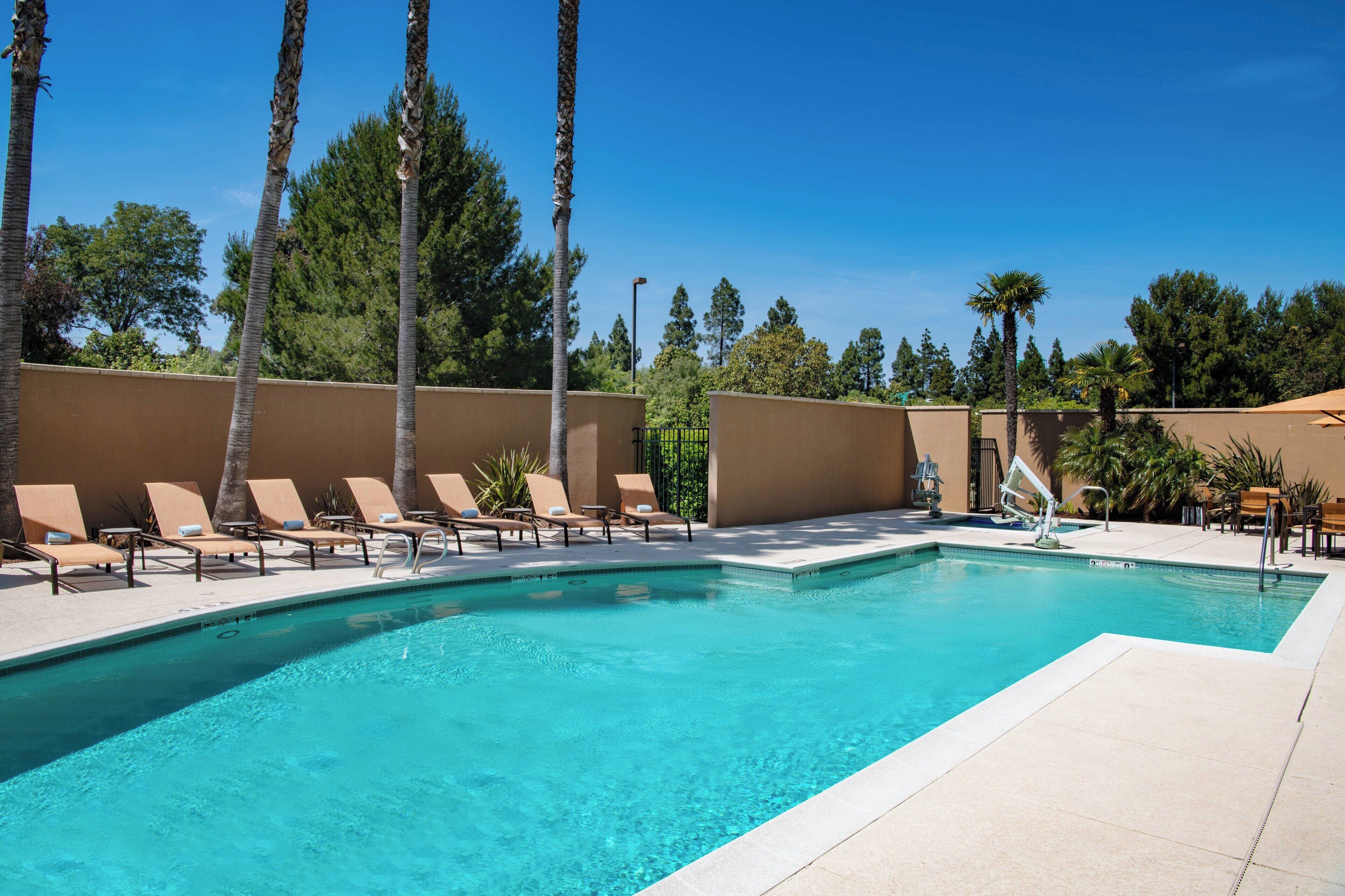 Photo - Courtyard by Marriott Newark Silicon Valley