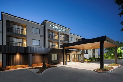 Courtyard by Marriott Valdosta