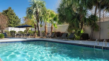 Seasonal outdoor pool