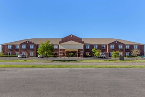 Exterior - Comfort Suites Plainview (Plainview)