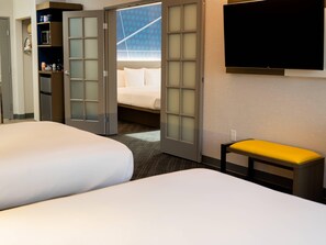 Suite, Non Smoking (1 King Bed & 2 Queen Beds) | Premium bedding, pillow-top beds, desk, laptop workspace - Comfort Suites Airport Tukwila Seattle (Tukwila)