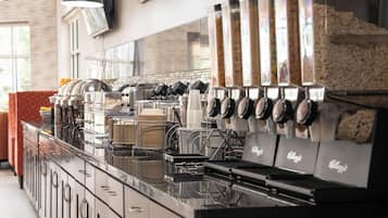 Colazione self-service inclusa, servita tutte le mattine