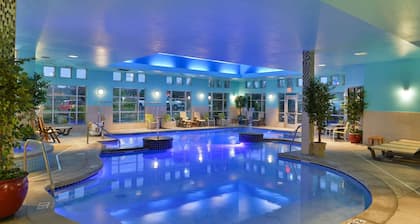 Comfort Suites Airport Tukwila Seattle
