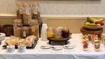 Free daily cooked-to-order breakfast