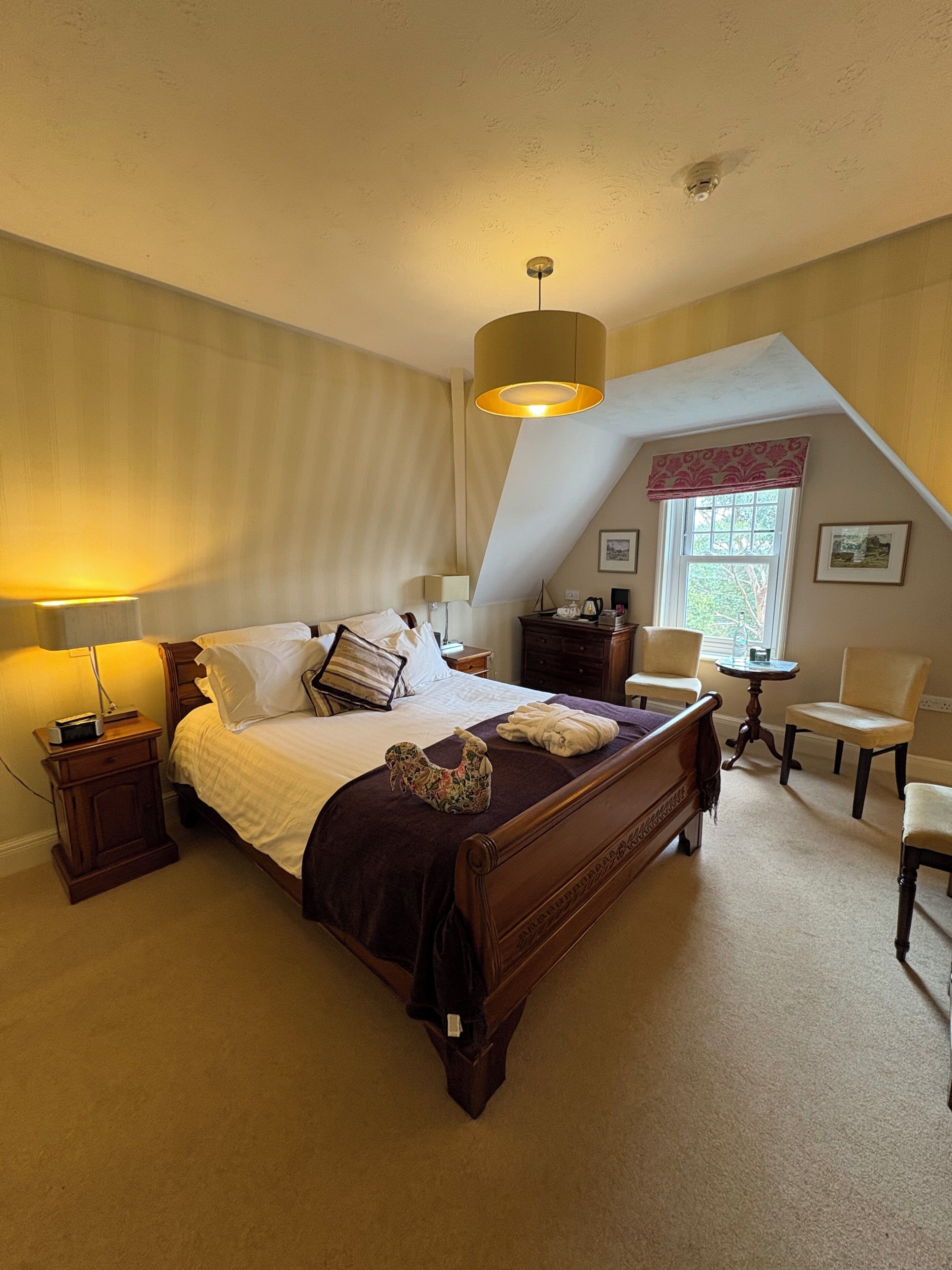 Literie de qualité supérieure, bureau, rideaux occultants, Wi-Fi gratuit