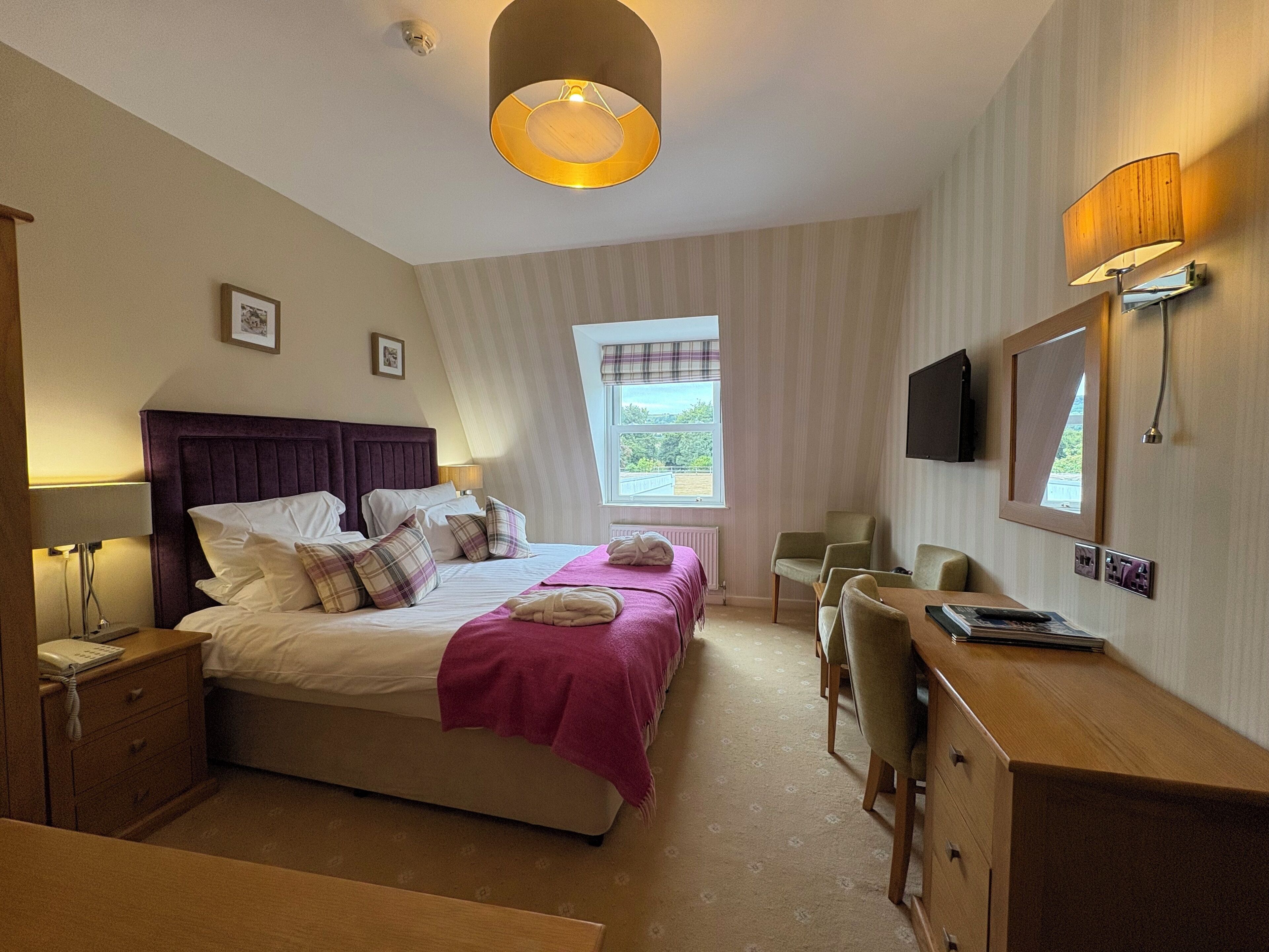 Double Room | Premium bedding, desk, blackout drapes, free WiFi