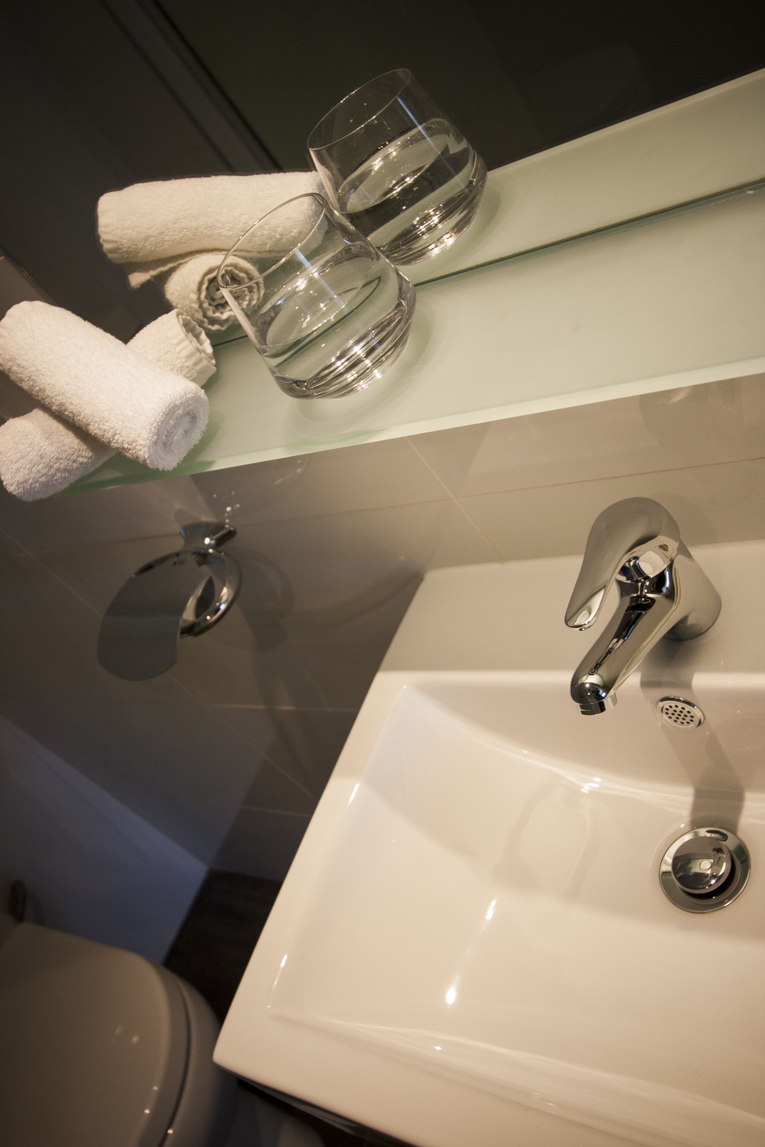 Photo - Ascotia Off Queen