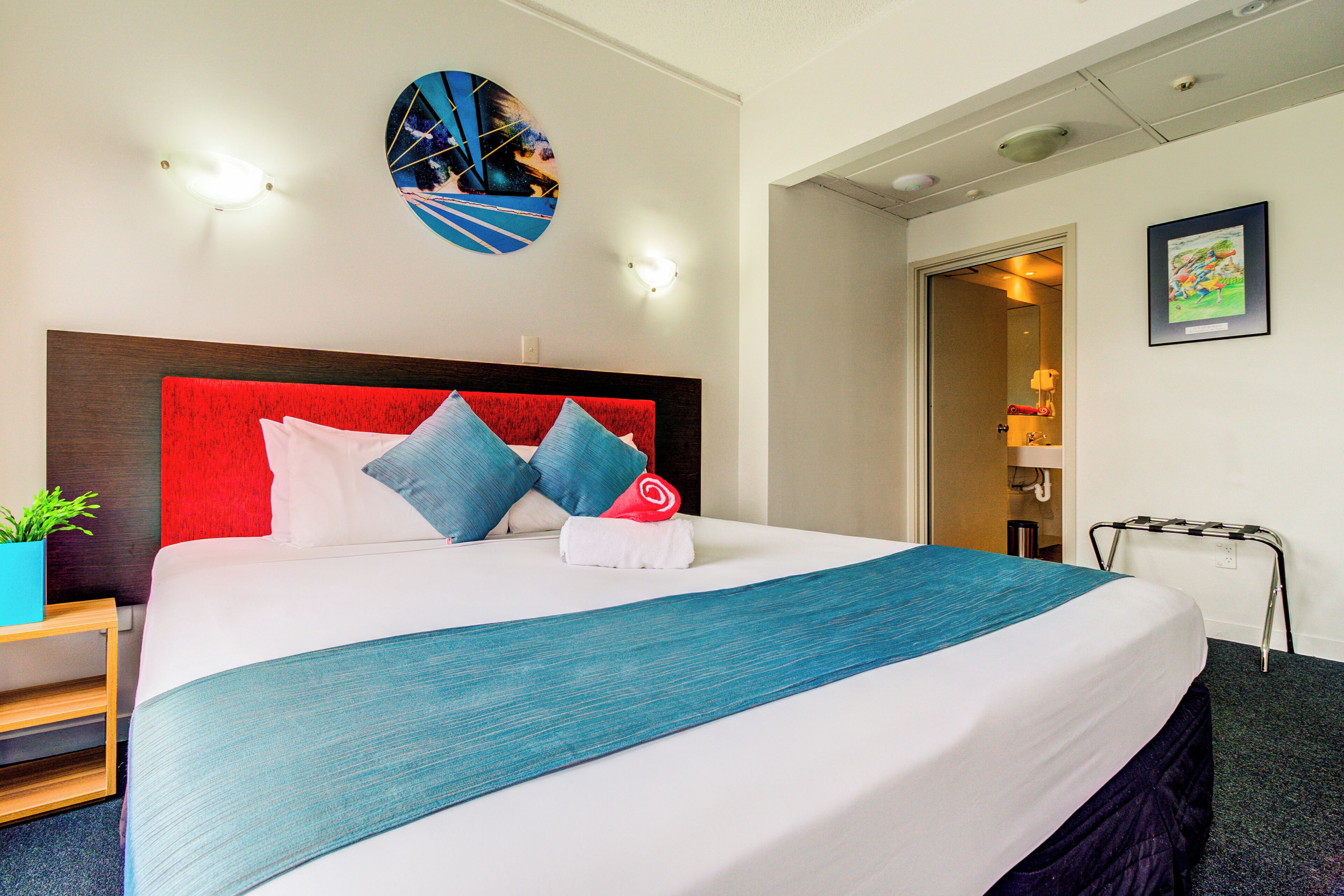 Foto - Ascotia Off Queen