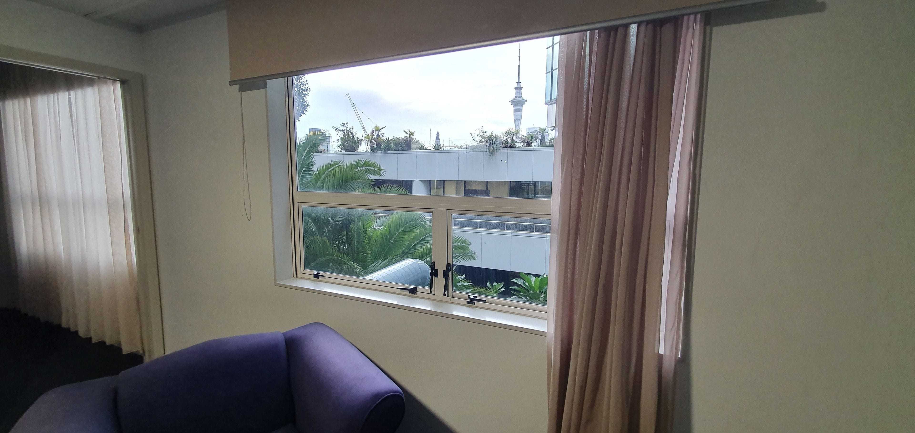 Foto - Ascotia Off Queen