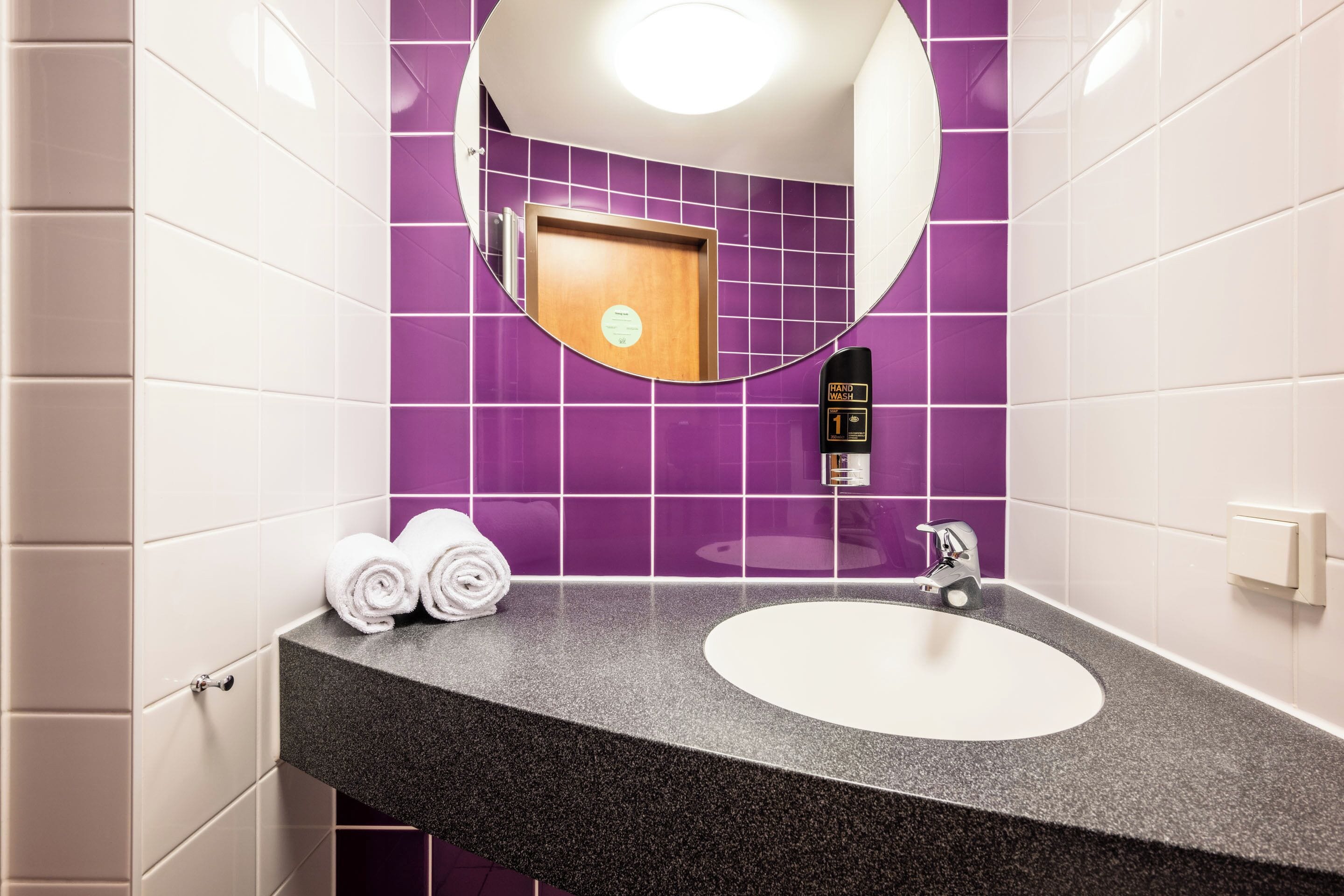 Chambre Standard double | Bureau, système d’insonorisation, accès au Wi-Fi (inclus)