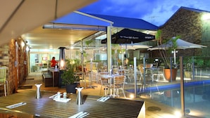 Café da manhã, almoço e jantar