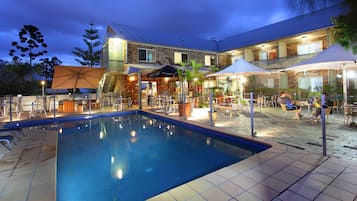Indoor pool, outdoor pool