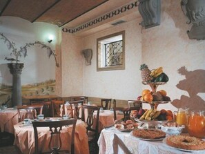 Dining - iH Hotels Firenze Select (Florence)