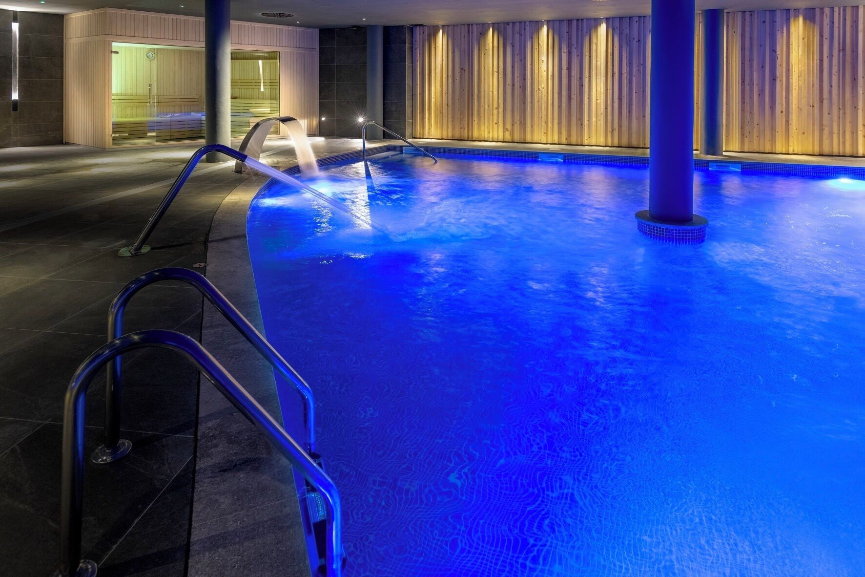 couples treatment room(s), sauna, body treatments, hydrotherapy