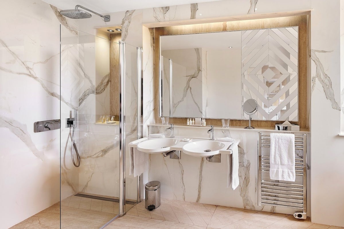 superior room | premium bedding, minibar, in-room safe, individually decorated