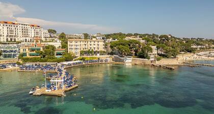 Hotel Belles Rives