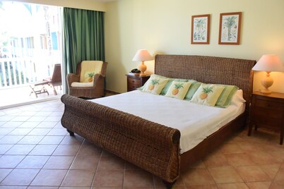 Alamanda Resort