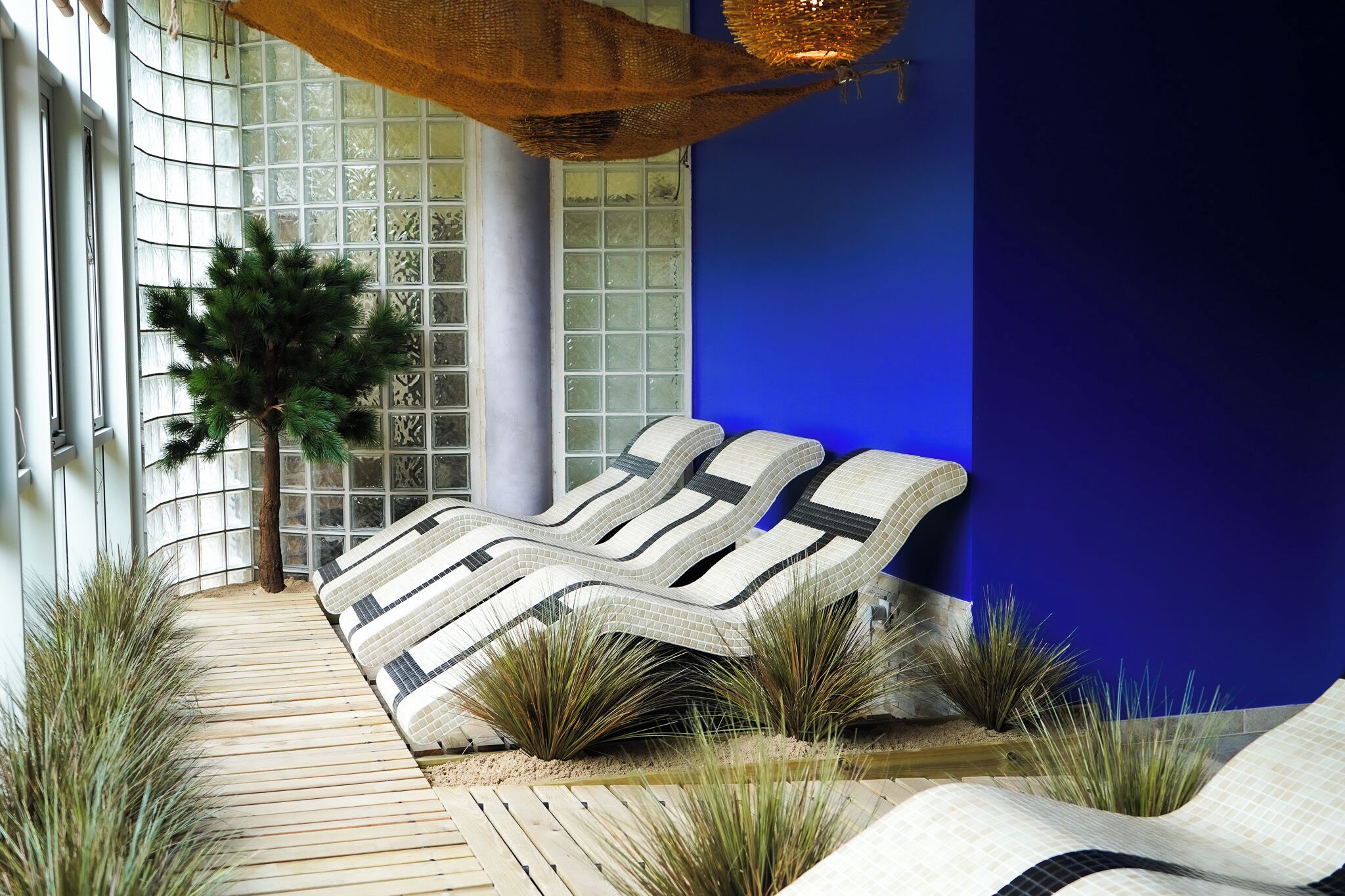 Hot stone massages, Swedish massages, prenatal massages, massages